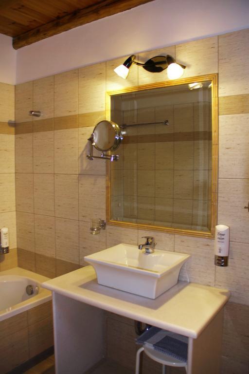 Alisachni Apartman Livádi Kültér fotó