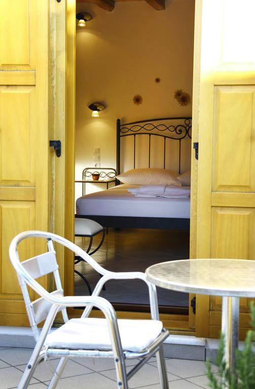 Alisachni Apartman Livádi Kültér fotó